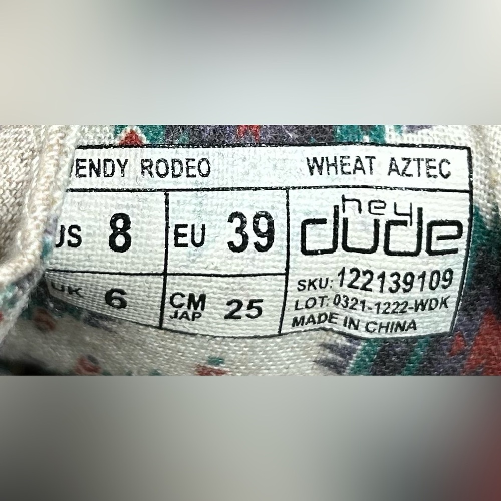 Hey Dude Women’s Size 8 Wendy Rodeo Wheat Aztec Slip On Loafers Casual Shoes - Picture 6 of 7